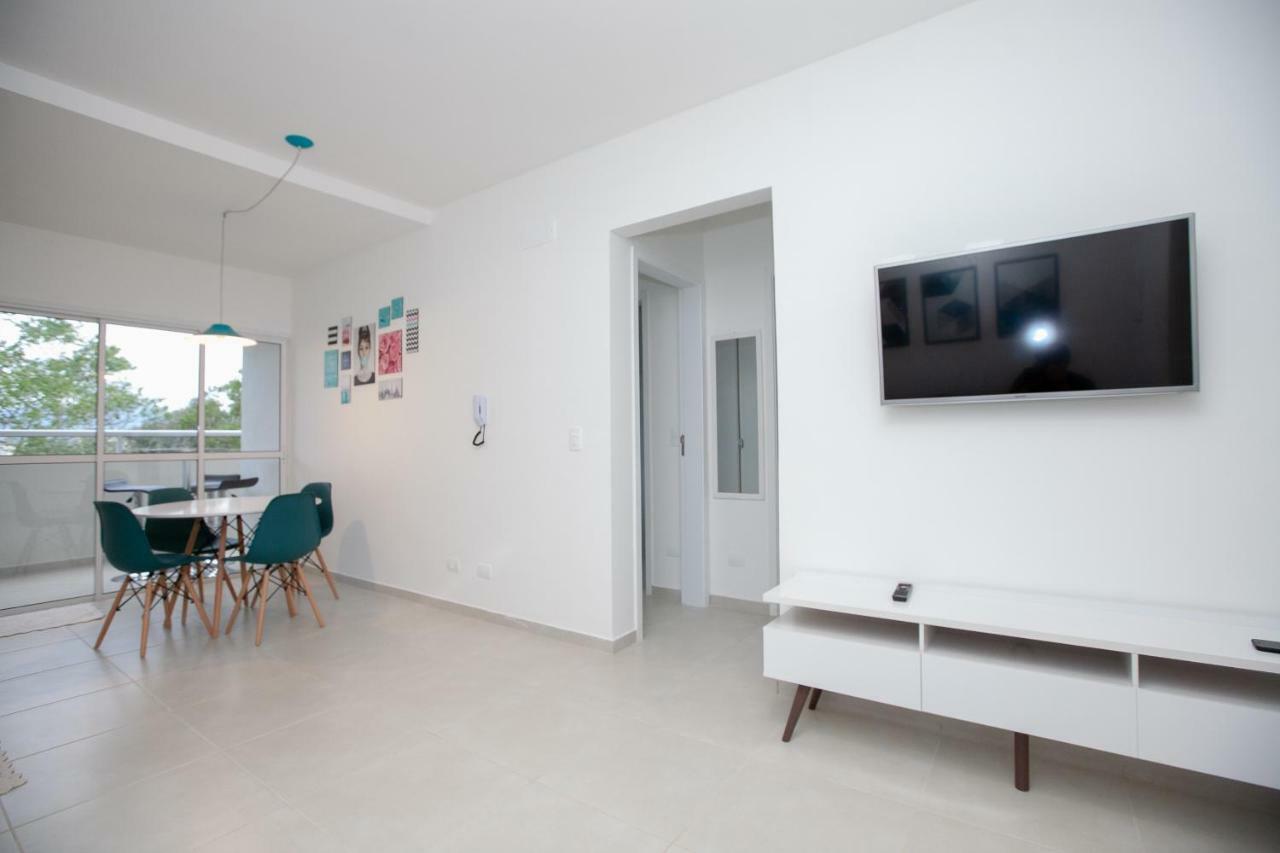 Apartamento Ubatuba, Ar, Varanda Gourmet, Piscinas E 300Mt Praia Apartment Luaran gambar